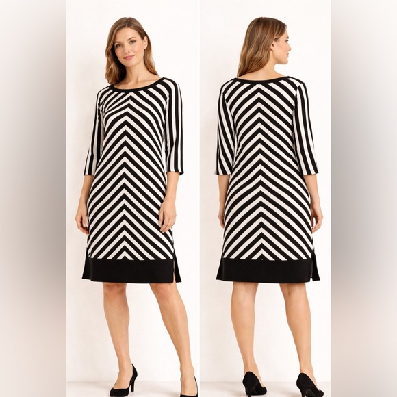 White House Black Market Dresses & Skirts - White House Black Market black and white dress